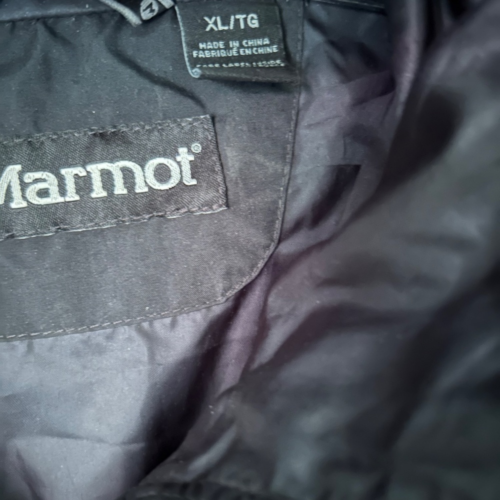 Marmot Women’s Lightweight Jacket - image 2